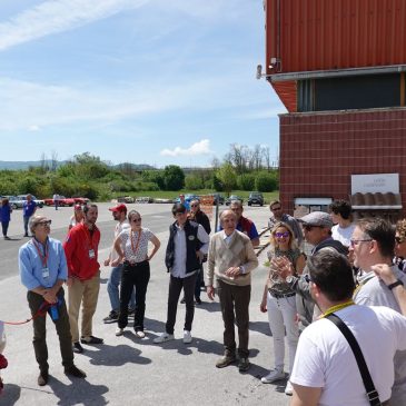 Tappa alla Ceramica del Turano per le auto storiche del Trofeo dei Monti Simbruini